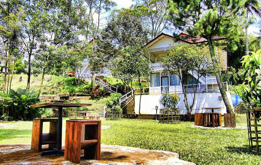 Marbella Twin Waterfall Resort Ciater Exterior foto